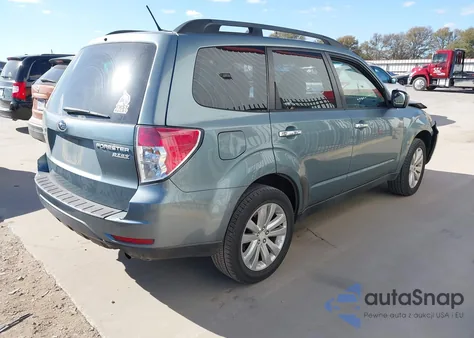 2012 Subaru Forester 2.5X Premium z USA, uszkodzony, nr VIN JF2SHADC3CH456772